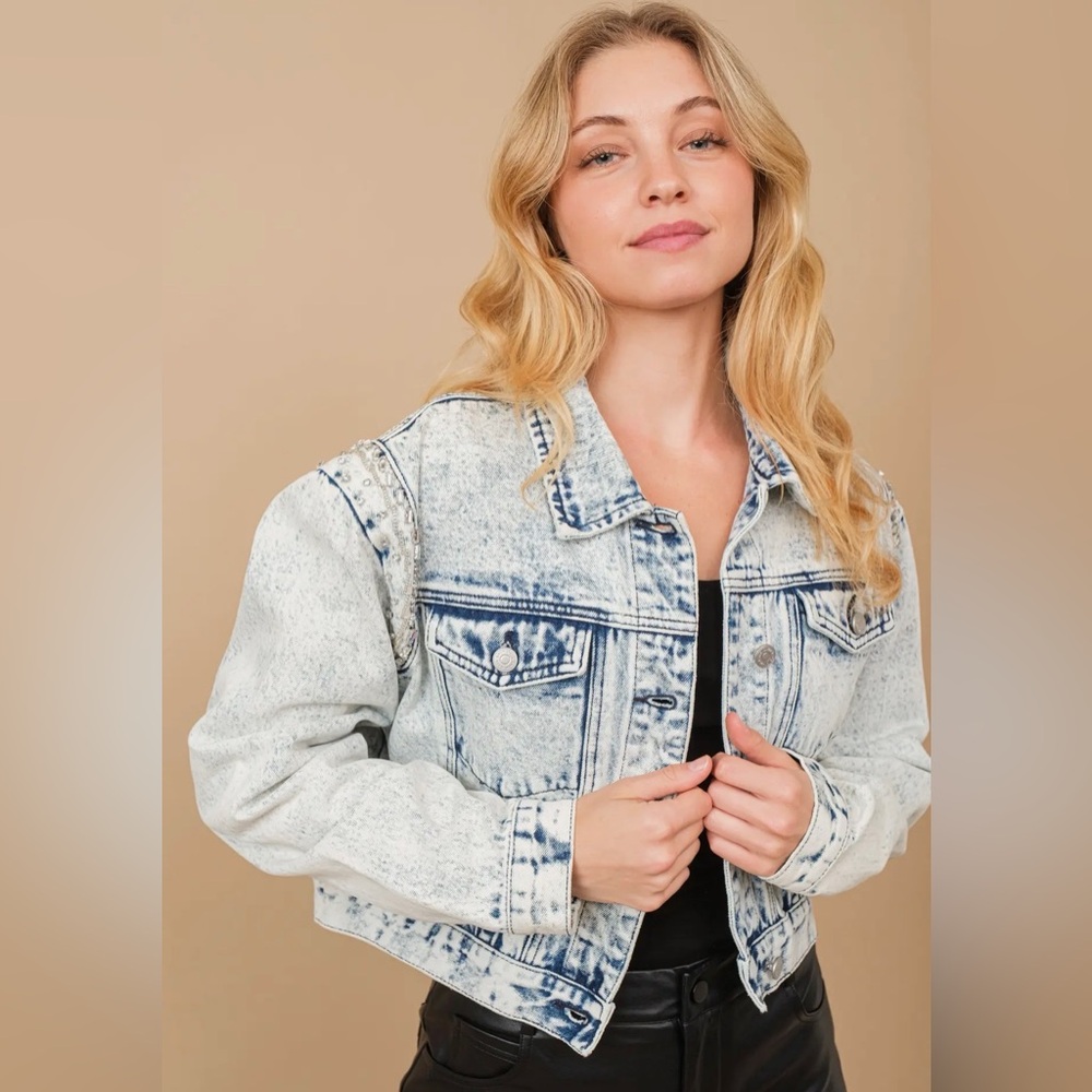 Acid Washed Shoulder Beading
Denim Jacket - Picture 3 of 11